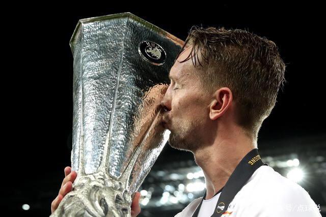 字母哥35+12雄鹿大胜猛龙 鹈鹕轻取爵士3连胜