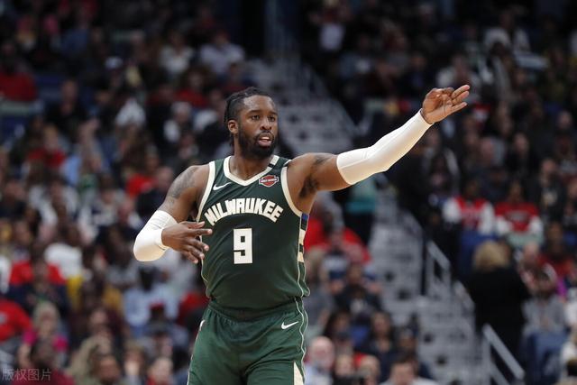 阿劳霍与本菲卡续约至2029年 违约金为8000万欧元